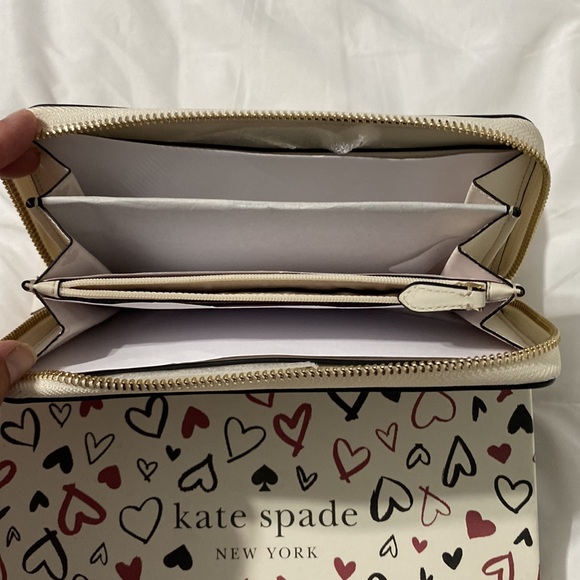 Kate spade wallet - Picture 2 of 3